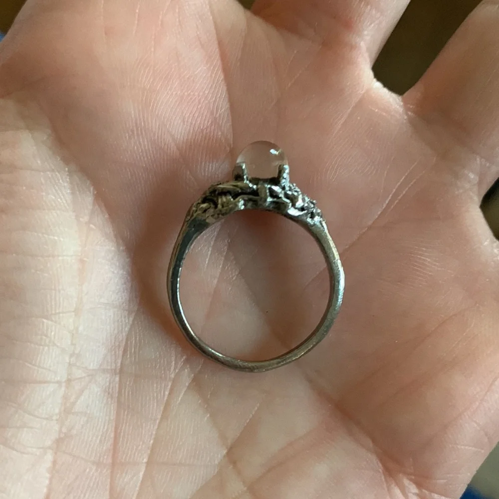 Gothic Color Changing Ring - Picture 4 of 4